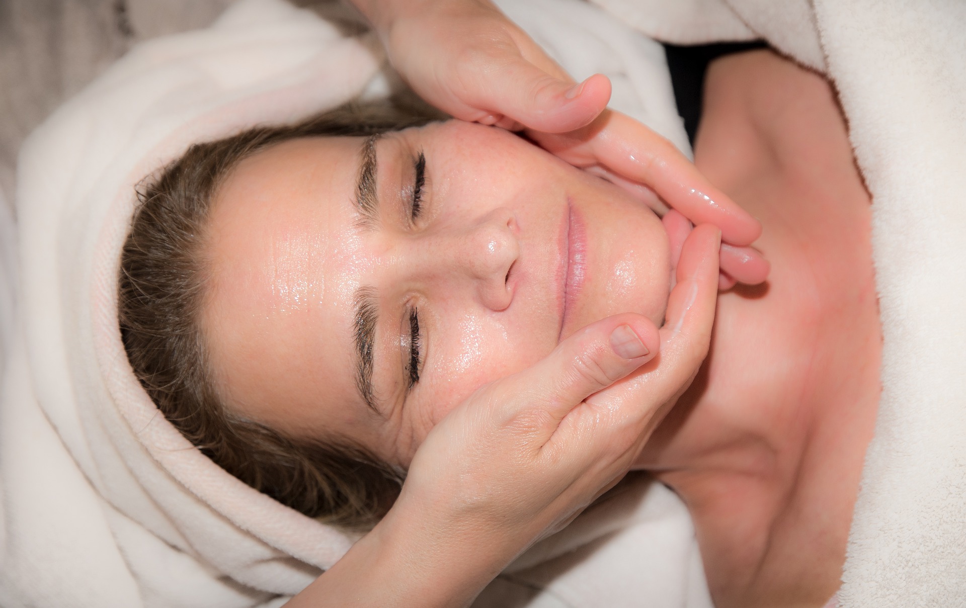 MASSAGE VISAGE