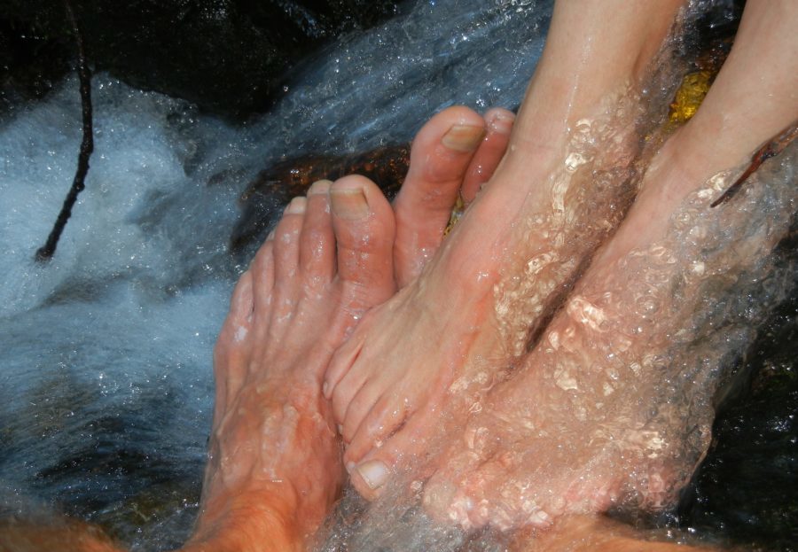 PIEDS SOUS CASCADE